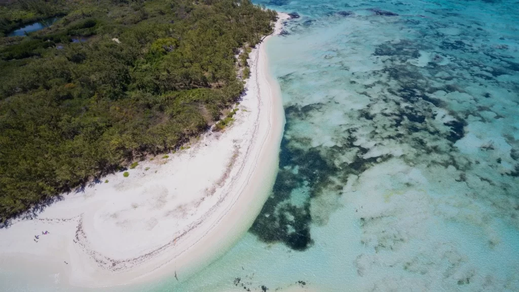 vue aerienne ile aux cerfs ile maurice vue aérienne ile aux cerfs ile maurice
