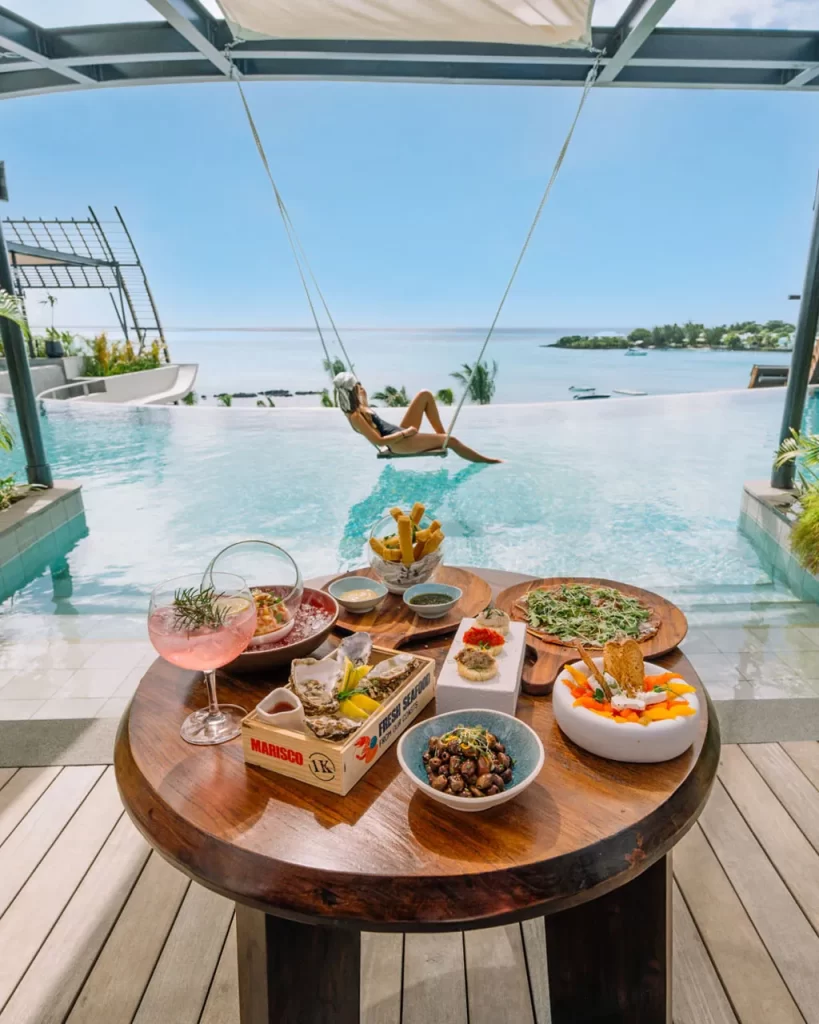 Bar Bisous Rooftop Hotel Lux Baie Ile Maurice Bar Bisous Rooftop Hotel Lux Baie Ile Maurice
